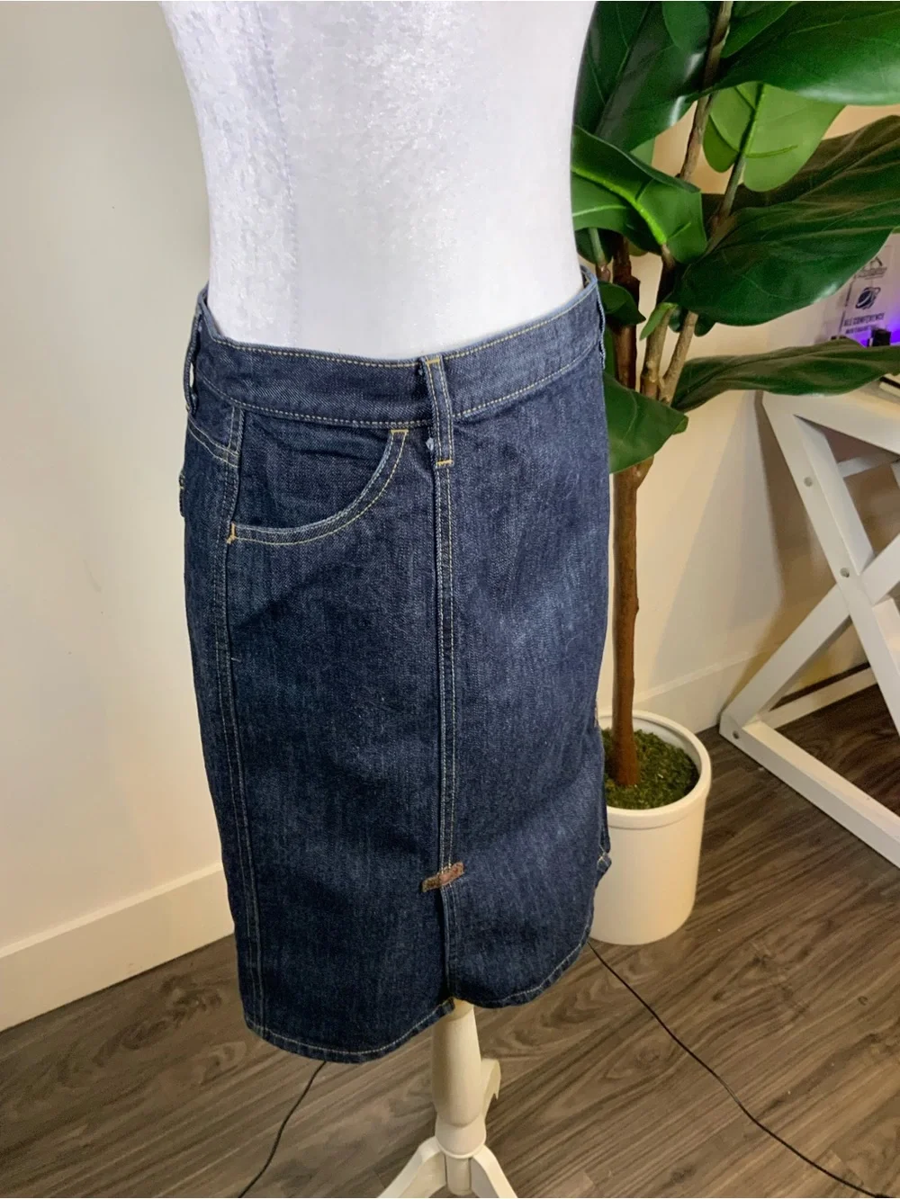GAP Dark Indigo Denim Midi Skirt